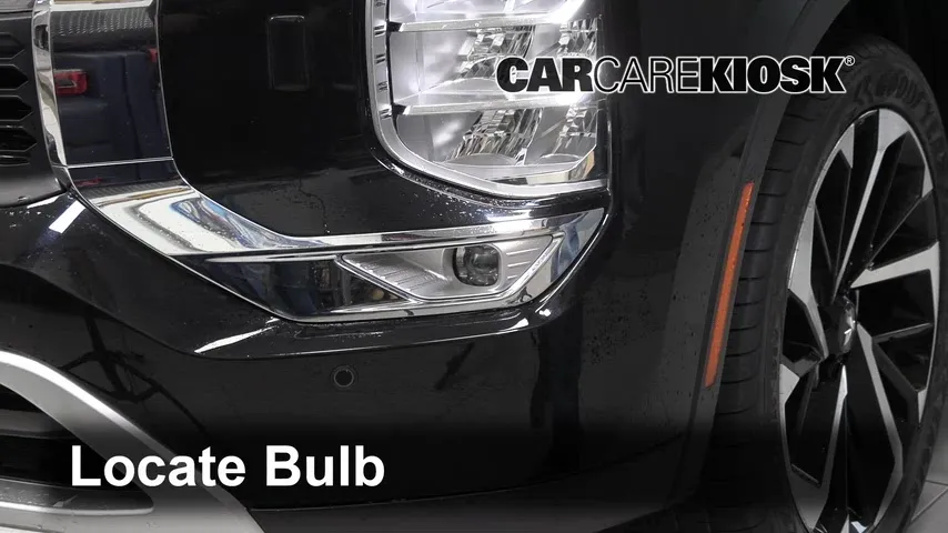 2022 Mitsubishi Outlander SE 2.5L 4 Cyl. Éclairage Feu antibrouillard (remplacer l'ampoule)